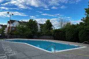 2201 S Grace St, Lombard, IL 60148 - Photo 21