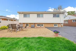 10833 Claridge Ave, Westchester, IL 60154 - Photo 23