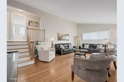 10833 Claridge Avenue, Westchester, IL 60154 - Photo 3