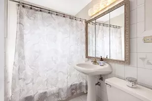 10833 Claridge Ave, Westchester, IL 60154 - Photo 17