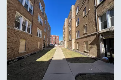 1705 W Albion Avenue #3, Chicago, IL 60626 - Photo 1