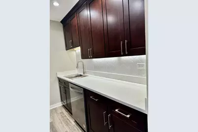 938 North Boulevard #402, Oak Park, IL 60301 - Photo 5