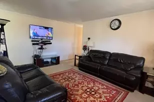 5335 N California Ave, Chicago, IL 60625 - Photo 7