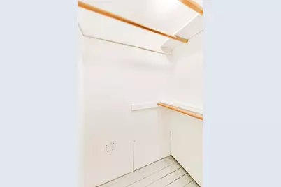 5100 N Mobile Avenue, Chicago, IL 60630 - Photo 15