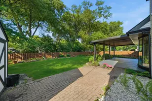 12 W Pickwick Rd, Arlington Heights, IL 60005 - Photo 37