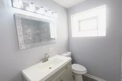 7950 S Lafayette Avenue, Chicago, IL 60620 - Photo 3