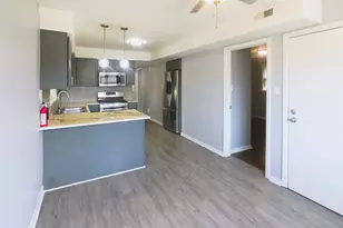 7950 S Lafayette Ave, Chicago, IL 60620 - Photo 13