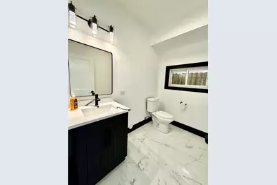 1702 N 40th Avenue, Stone Park, IL 60165 - Photo 11