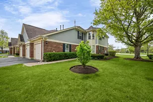 143 Lawn Ct, Buffalo Grove, IL 60089 - Photo 1