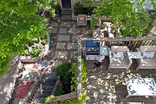 3335 W Berteau Ave, Chicago, IL 60618 - Photo 25