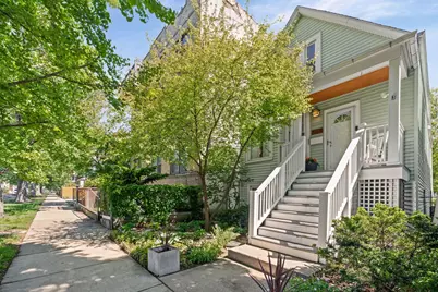 3335 W Berteau Avenue, Chicago, IL 60618 - Photo 1