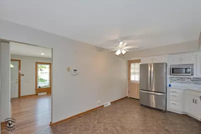 1005 E Park Street, Arlington Heights, IL 60005 - Photo 9