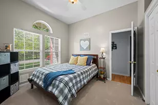 861 Prairie Ridge Dr, Woodstock, IL 60098 - Photo 29