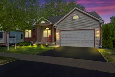 861 Prairie Ridge Drive, Woodstock, IL 60098 - Photo 3