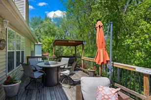 861 Prairie Ridge Dr, Woodstock, IL 60098 - Photo 13