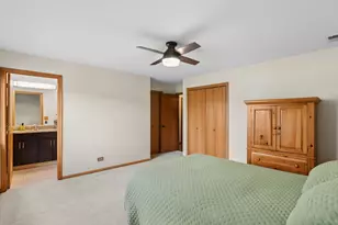 8058 Autobahn Dr S, Palos Park, IL 60464 - Photo 13