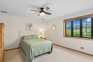 8058 Autobahn Dr S, Palos Park, IL 60464 - Photo 11