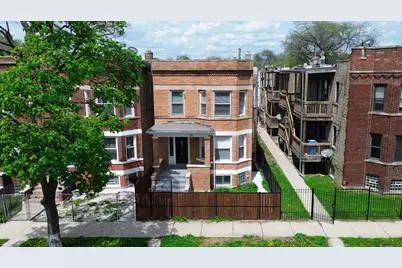 4906 W Erie Street, Chicago, IL 60644 - Photo 1