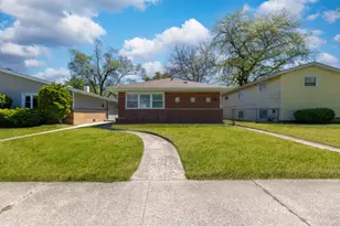 14643 Dante Ave, Dolton, IL 60419 - Photo 1