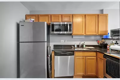 655 W Irving Park Road #5305, Chicago, IL 60613 - Photo 25