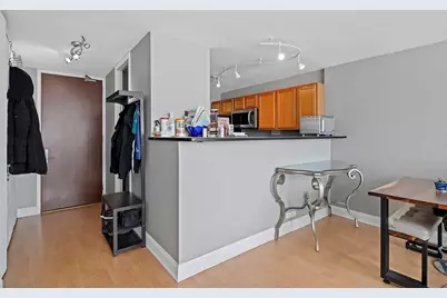 655 W Irving Park Road #5305, Chicago, IL 60613 - Photo 21