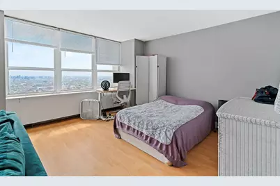 655 W Irving Park Road #5305, Chicago, IL 60613 - Photo 19