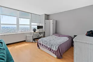 655 W Irving Park Rd, Chicago, IL 60613 - Photo 19