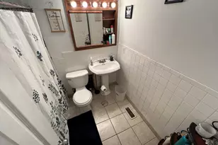 757 Crestwood Dr, Aurora, IL 60506 - Photo 11