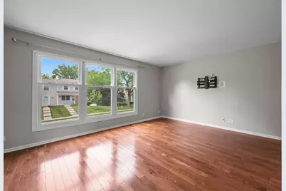 1015 Denham Place, Schaumburg, IL 60194 - Photo 3