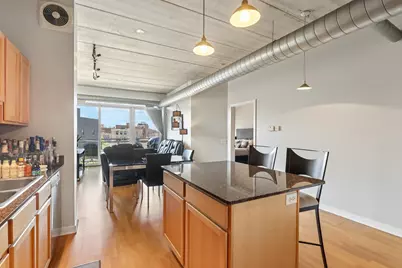 3260 N Clark Street #408, Chicago, IL 60657 - Photo 5