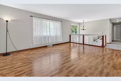 418 Charlestown Drive, Bolingbrook, IL 60440 - Photo 9