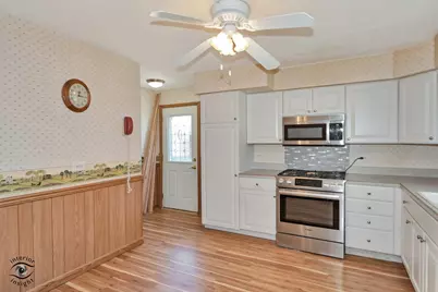 5532 Oak Center Drive, Oak Lawn, IL 60453 - Photo 9