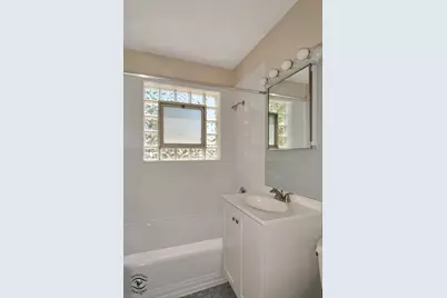 5532 Oak Center Drive, Oak Lawn, IL 60453 - Photo 17