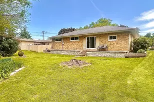 804 Grant St, Harvard, IL 60033 - Photo 27