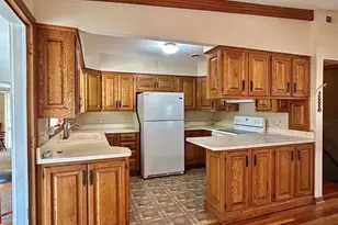 804 Grant St, Harvard, IL 60033 - Photo 7