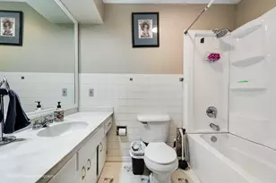 240 Park Crest Dr, Freeport, IL 61032 - Photo 11