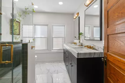 2324 W Eastwood Avenue, Chicago, IL 60625 - Photo 13
