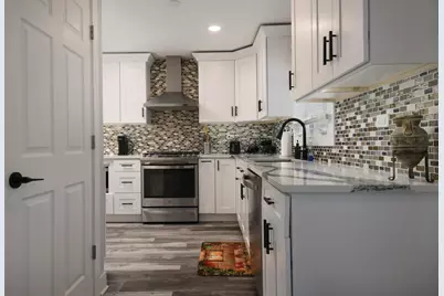 730 Skyline Drive, Barrington, IL 60010 - Photo 11