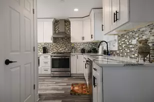 730 Skyline Dr, Barrington, IL 60010 - Photo 11
