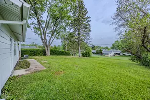 430 Bode Rd, Hoffman Estates, IL 60169 - Photo 23