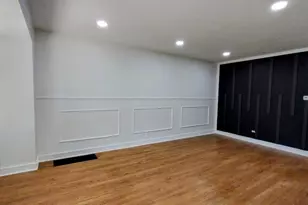 9630 S La Salle St, Chicago, IL 60628 - Photo 5
