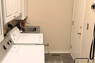 1101 Andover Dr, Mundelein, IL 60060 - Photo 13
