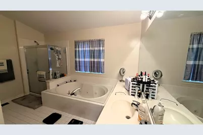 1101 Andover Drive, Mundelein, IL 60060 - Photo 13