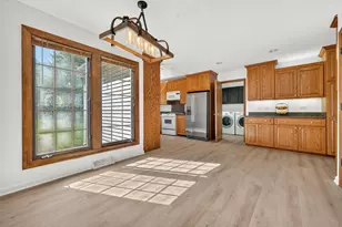 647 Sedgwick Dr, Libertyville, IL 60048 - Photo 13