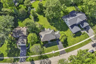 647 Sedgwick Drive, Libertyville, IL 60048 - Photo 45