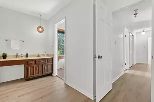 647 Sedgwick Dr, Libertyville, IL 60048 - Photo 27