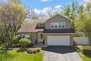 421 Cambridge Way, Bolingbrook, IL 60440 - Photo 1