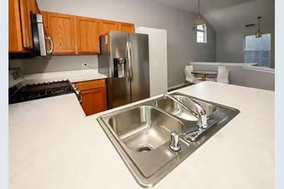 2208 Lake Ridge Drive #2208, Glendale Heights, IL 60139 - Photo 9