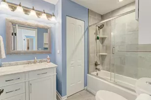 1446 Woodscreek Cir, Crystal Lake, IL 60014 - Photo 37