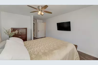 1446 Woodscreek Circle, Crystal Lake, IL 60014 - Photo 29
